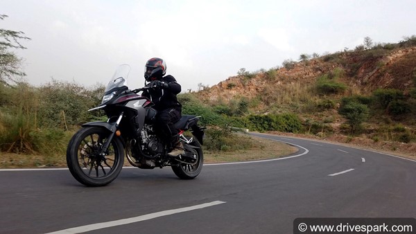 హోండా CB500X ఫస్ట్ రైడ్ రివ్యూ ; ఫీచర్స్, పర్ఫామెన్స్ & పూర్తి వివరాలు