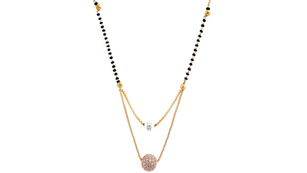 ట్రాఫిక్ ఫైన్ అడిగితే మంగళ సూత్రం ఇచ్చిన మహిళ.. ఇది ఎక్కడో కాదు, మన బెంగళూరులోనే 