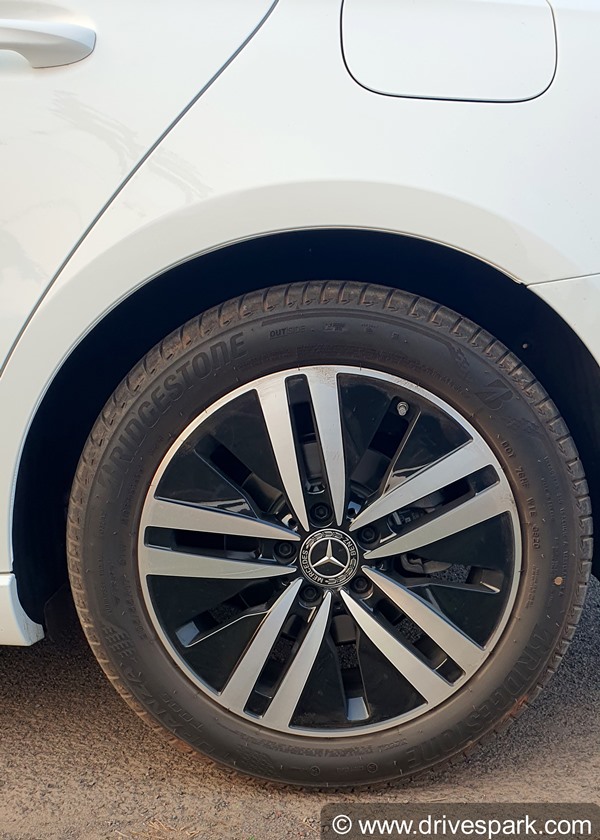 మెర్సిడెస్ బెంజ్ ఎ-క్లాస్ లిమోసిన్ ఫస్ట్ డ్రైవ్ రివ్యూ.. ఇప్పుడు సూపర్ లుక్, సూపర్ ఫీచర్స్