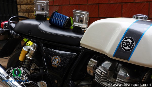 వేగవంతమైన రాయల్ ఎన్‌ఫీల్డ్ ఇంటర్‌సెప్టర్‌ 650 నిర్మిస్తున్న మంత్ర రేసింగ్; పూర్తి వివరాలు 