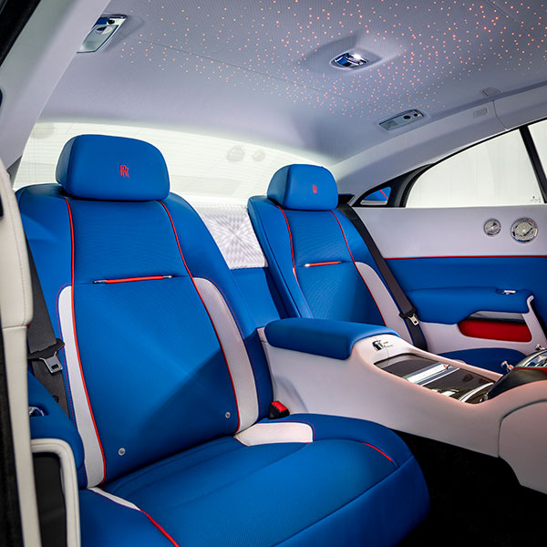 రోల్స్ రాయిస్ డాన్ మరియు వ్రైత్ మోడళ్లకు శుభం కార్డ్; ఉత్పత్తి నిలిపివేత!