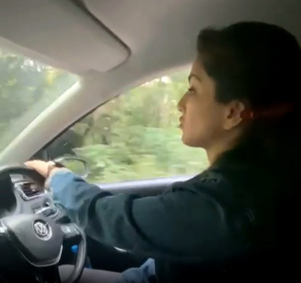 సన్నీ లియోన్ కేరళ కార్ డ్రైవింగ్లో ఎదురైన చేదు అనుభవం.. కారణం ఇదే