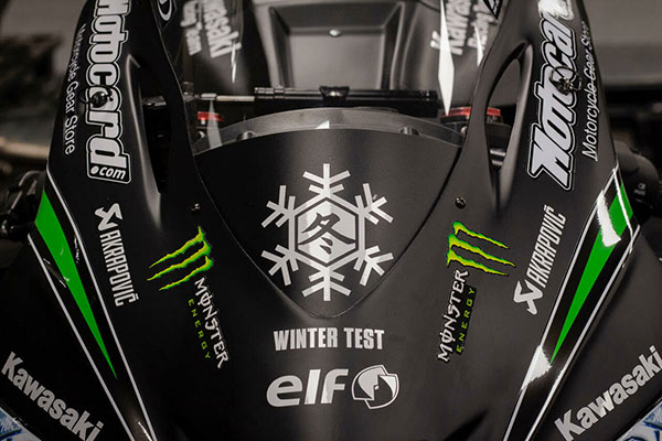 వేలానికి జోనాథన్ రియా కవాసకి జెడ్ఎక్స్-10 ఆర్ఆర్ రేస్ బైక్