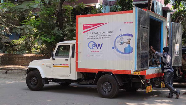 హైదరాబాద్లో ప్రారంభమైన 'ఆక్సిజన్ ఆన్ వీల్స్'; వివరాలు హైదరాబాద్లో ప్రారంభమైన 'ఆక్సిజన్ ఆన్ వీల్స్'; వివరాలు