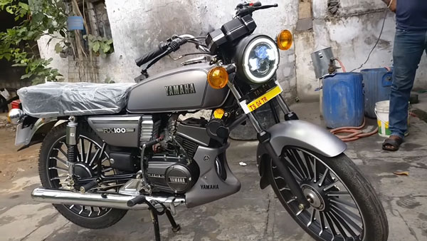 కొత్త బైకును తలపిస్తున్న రీస్టోర్డ్ యమహా RX100; పూర్తి వివరాలు