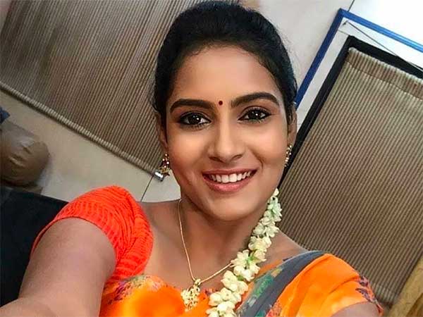 మహీంద్రా థార్ కొనుగోలుచేసి బిగ్‌బాస్‌ బ్యూటీ.. ఎవరో తెలుసా?