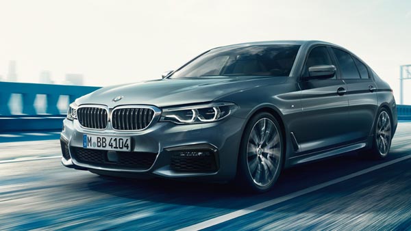 ఒకప్పుడు సైకిల్ మెకానిక్.. ఇప్పుడు లగ్జరీ కార్స్ ఓనర్.. ఎలా అనుకున్నారా?