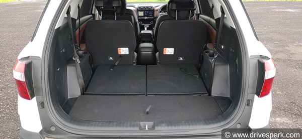 హ్యుందాయ్ కంపెనీ యొక్క అద్భుతమైన ఎస్‌యూవీ 'అల్కాజార్' ఫస్ట్ డ్రైవ్ రివ్యూ; వివరాలు