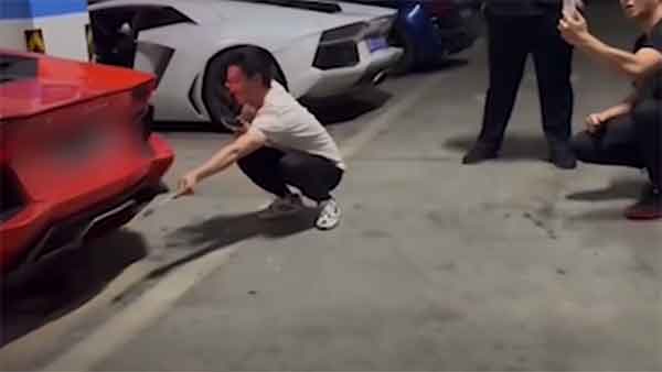 సూపర్ కారుతో కబాబ్ తయారు చేసిన యువకుడు.. చివరకు ఏమైందంటే?