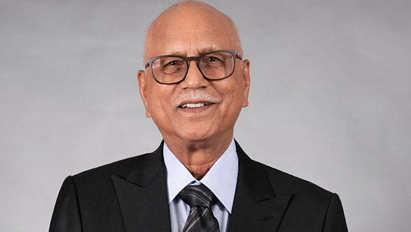 అమర రాజా కంపెనీ కొత్త చైర్మన్‌గా గల్లా జయదేవ్