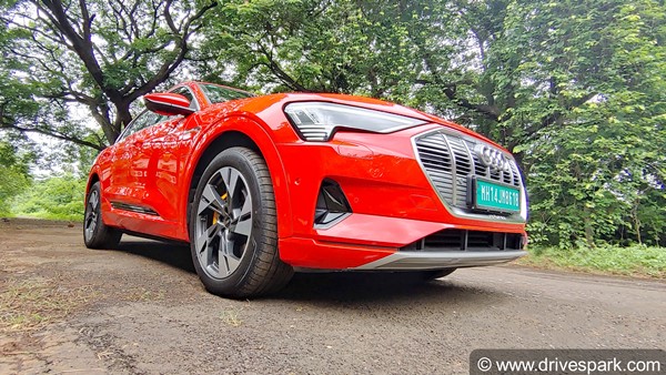 ఆడి బ్రాండ్ యొక్క ఫస్ట్ ఎలక్ట్రిక్ ఎస్‌యూవీ 'ఈ-ట్రోన్' 55 క్వాట్రో ఫస్ట్ డ్రైవ్ రివ్యూ.. ఇప్పుడు మీ కోసం