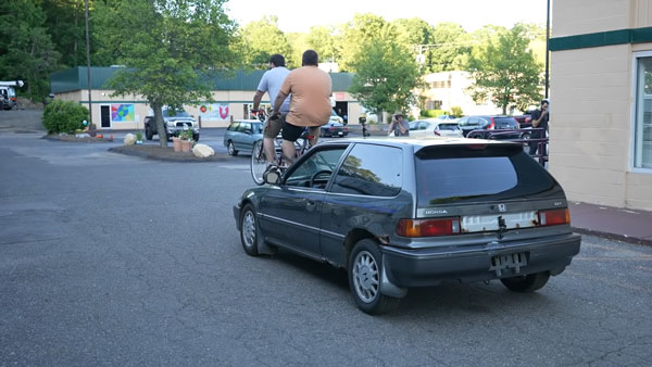 సైకిల్ తొక్కితే కారు కదులుతుంది.. వినడానికి చిత్రంగా ఉన్నా ఇది నిజమే