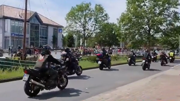 6 ఏళ్ల బాలుడికోసం రోడ్డెక్కిన 15,000 బైకులు; ఎందుకంటే?