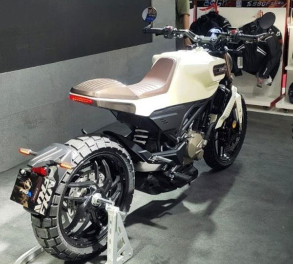 మరొక పాపులర్ బైక్ డిజైన్‌ని కాపీ కొట్టిన చైనీస్.. వీళ్లు ఇక మారరా..!?