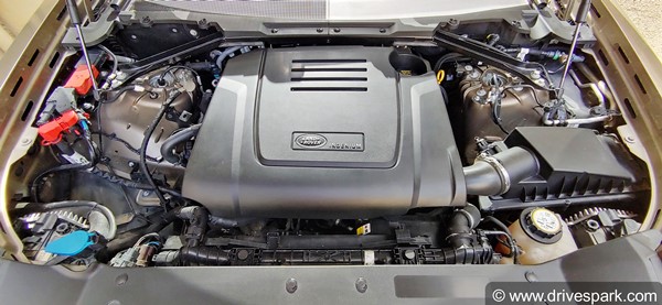 ఆఫ్-రోడర్ కింగ్ ల్యాండ్ రోవర్ డిఫెండర్ 110 రివ్యూ.. ఫుల్ డీటైల్స్