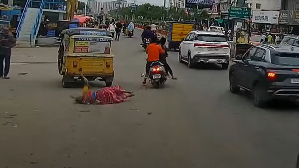 వృద్ధ మహిళను ఢీ కొట్టి పారిపోయిన యువకులు.. తర్వాత ఏం జరిగిందంటే?