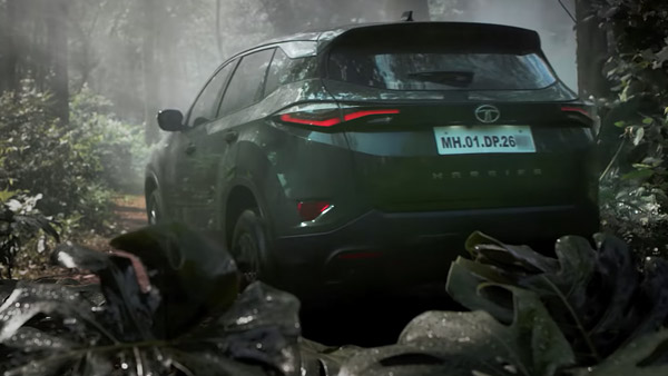 టాటా హారియర్ కలర్ ఆప్షన్లలో మార్పులు; స్పార్కల్ కోకోవా కలర్ డిస్‌కంటిన్యూ!