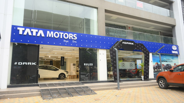 ఒకే రోజు 8 షోరూమ్‌లను ప్రారంభించిన టాటా మోటార్స్; ఎక్కడో తెలుసా?