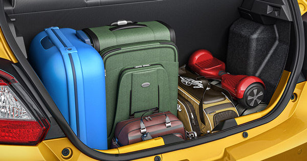 మారుతి వ్యాగనాఆర్ వర్సెస్ టాటా టియాగో: కంపారిజన్