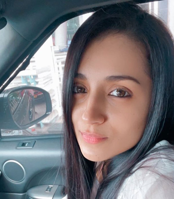 సైకిల్ కొన్న నటి త్రిష.. కారణం అదే అంటున్న నెటిజన్స్