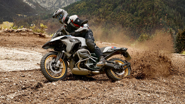 భారత్‌లో విడుదలైన BMW R 1250 GS & R 1250 GS అడ్వెంచర్ బైక్స్; ధర & వివరాలు 