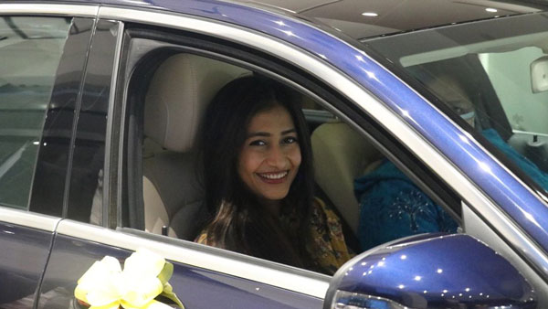 మెర్సిడెస్ బెంజ్ సి-క్లాస్ కొనుగోలు చేసిన ఇండియన్ క్రికెటర్