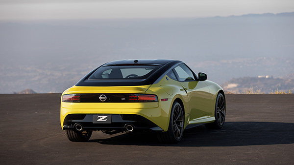 కొత్త 2022 Nissan Z స్పోర్ట్స్ కార్ ఆవిష్కరణ; డీటేల్స్