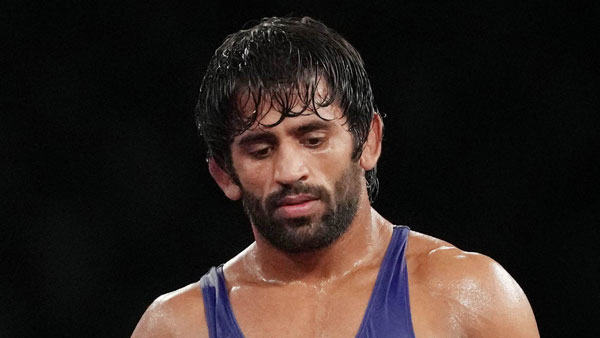 Tokyo Olympics లో మెడల్స్ సాధించిన మరో ఇద్దరికి Renault Kiger గిఫ్ట్; మీరు చూడండి