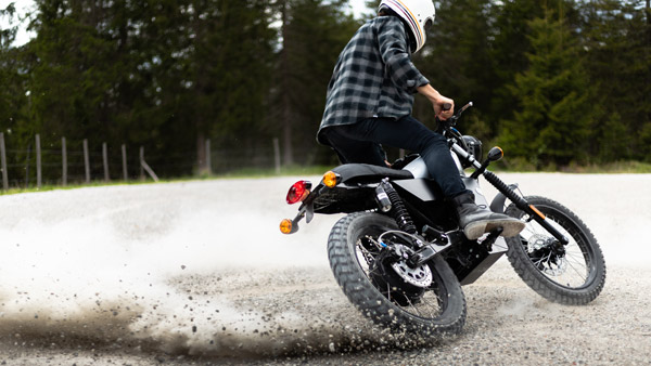 బోన్‌ఫైర్‌ ఎలక్ట్రిక్ సైకిల్‌ ఆవిష్కరించిన జర్మన్ బ్రాండ్