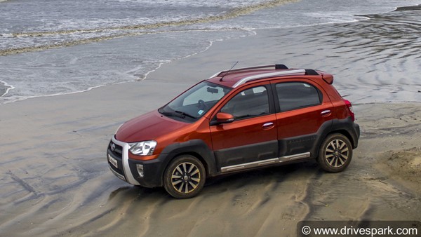 భారత మార్కెట్లో కనుమరుగైపోయిన క్రాసోవర్లు.. కారణం..?