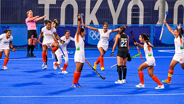 ఒలంపిక్స్‌లో భారత మహిళా హాకీ టీమ్ పతకం గెలిస్తే.. ఇల్లు, కారు ఇంకా ఎన్నెన్నో; వజ్రాల వ్యాపారి బంపర్ ఆఫర్