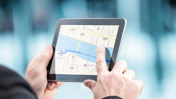 కొంప ముంచిన గూగుల్ మ్యాప్; అర్ధరాత్రి అడవిలోకి.. చివరకు ఏమైందంటే?