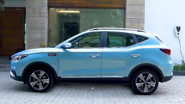 MG ZS EV కోసం 700 యూనిట్ల బుకింగ్స్.. ఇదే నెలవారీ అత్యధికం..