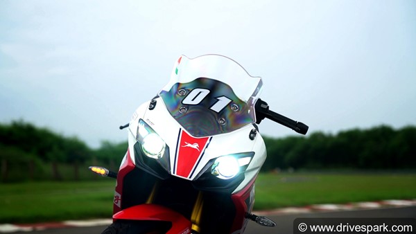 బైక్‌ రేసింగ్‌లో రారాజు.. '2021 Apache RR310' రివ్యూ; పర్ఫామెన్స్ అదుర్స్