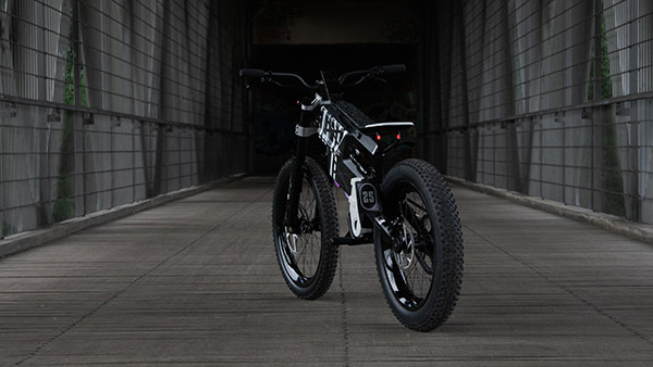 BMW i Vision AMBY ఎలక్ట్రిక్ సైకిల్ ఆవిష్కరణ.. ఇది మామూలు సైకిల్ కాదు..