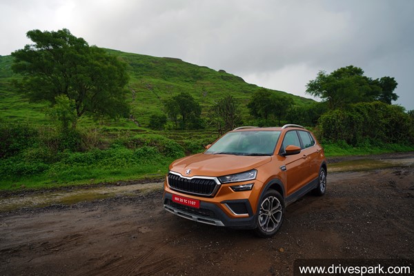 Skoda Kushaq 1.5 లీటర్ టిఎస్ఐ ఆటోమేటిక్ వేరియంట్లో అదనపు సేఫ్టీ ఫీచర్స్!