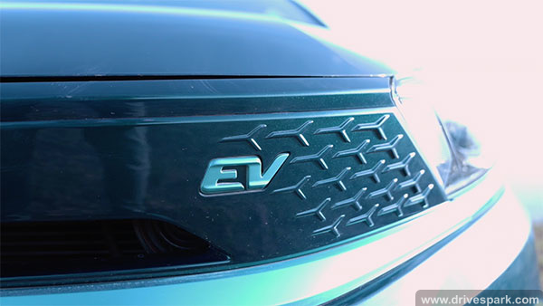 Tata Tigor EV పై రూ.2.30 లక్షల సబ్సిడీ; క్యూ కడుతున్న కస్టమర్లు..