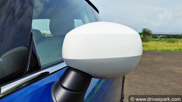 కార్లలో ఉపయోగించే రియర్ వ్యూ మిర్రర్స్.. చరిత్ర.. మీకు తెలుసా..!!