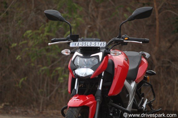 TVS బైక్స్‌పై డిస్కౌంట్ల వర్షం.. పండుగ సీజన్‌లో రూ. 8,000 వరకూ ఆదా!