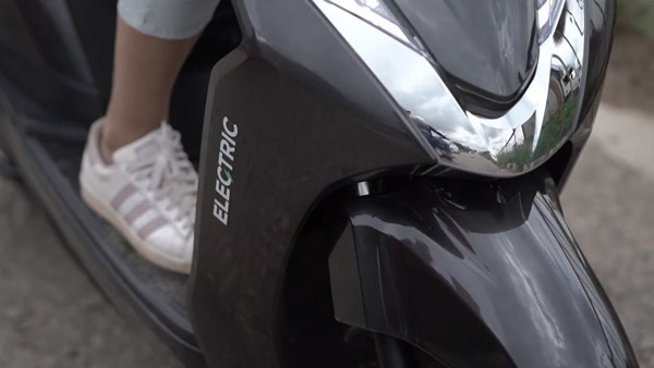 భారత మార్కెట్లో విడుదలైన కొత్త Ampere Magnus EX స్కూటర్: వివరాలు