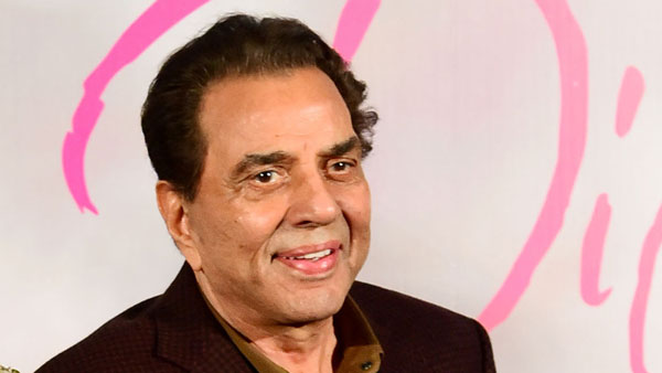 తన మొదటి కారు వీడియోను షేర్ చేసిన ప్రముఖ బాలీవుడ్ స్టార్ [వీడియో]