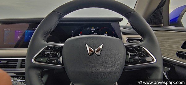 210 బిహెచ్‌పి డీజిల్ ఇంజన్ రానున్న సరికొత్త Mahindra XUV900