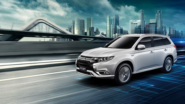 Mitsubishi Outlander PHEV ఇప్పుడు మరింత సూపర్ లుక్.. ఫీచర్స్ అదుర్స్