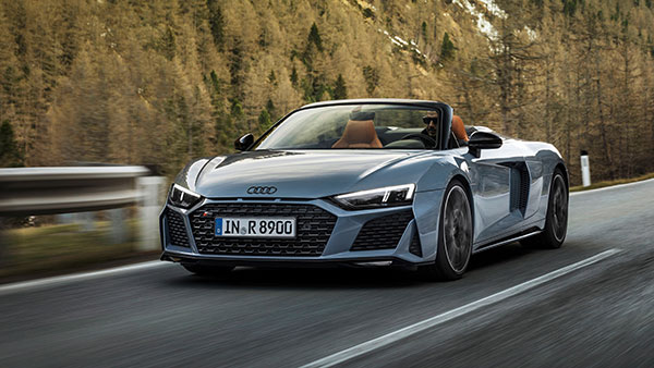 దుబాయ్ పోలీస్ ఫోర్స్‌లో చేరిన వేగవంతమైన జర్మన్ లగ్జరీ కార్స్: పూర్తి వివరాలు