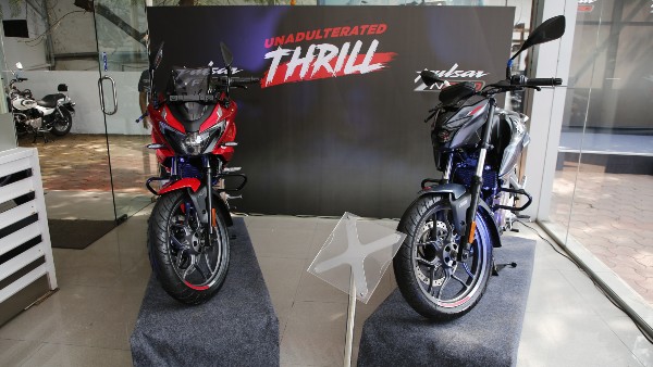 Pulsar 250 డెలివరీలు స్టార్ట్ చేసిన Bajaj.. ఫస్ట్ బైక్ డెలివరీ ఎక్కడంటే?