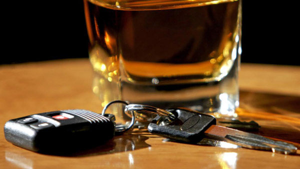 డ్రంక్ అండ్ డ్రైవ్ విషయంలో తెలంగాణా హైకోర్టు సంచల తీర్పు.. వావనాలను జప్తు చేసే అధికారం పోలీసులకు లేదు!