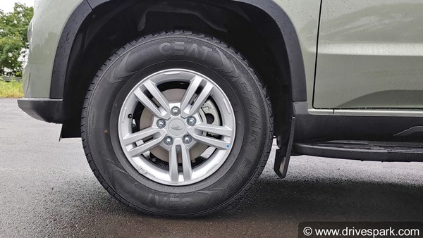 Mahindra Bolero అమ్మకాలు భేష్.. కొత్త మోడల్ రాకతో పెరిగిన సేల్స్..