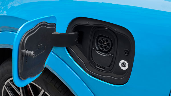 Ford Mustang Mach-e ఎలక్ట్రిక్ కారును పోలీస్ కార్‌గా ఉపయోగించనున్న ఎన్‌వైపిడి