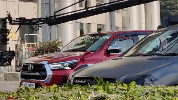 స్పాట్ టెస్ట్‌లో కనిపించిన కొత్త Toyota Hilux.. లాంచ్ ఎప్పుడంటే