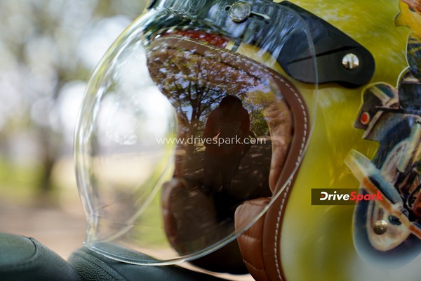 120 సంవత్సరాల చరిత్ర: Royal Enfield లిమిటెడ్ ఎడిషన్ హెల్మెట్‌ రివ్యూ